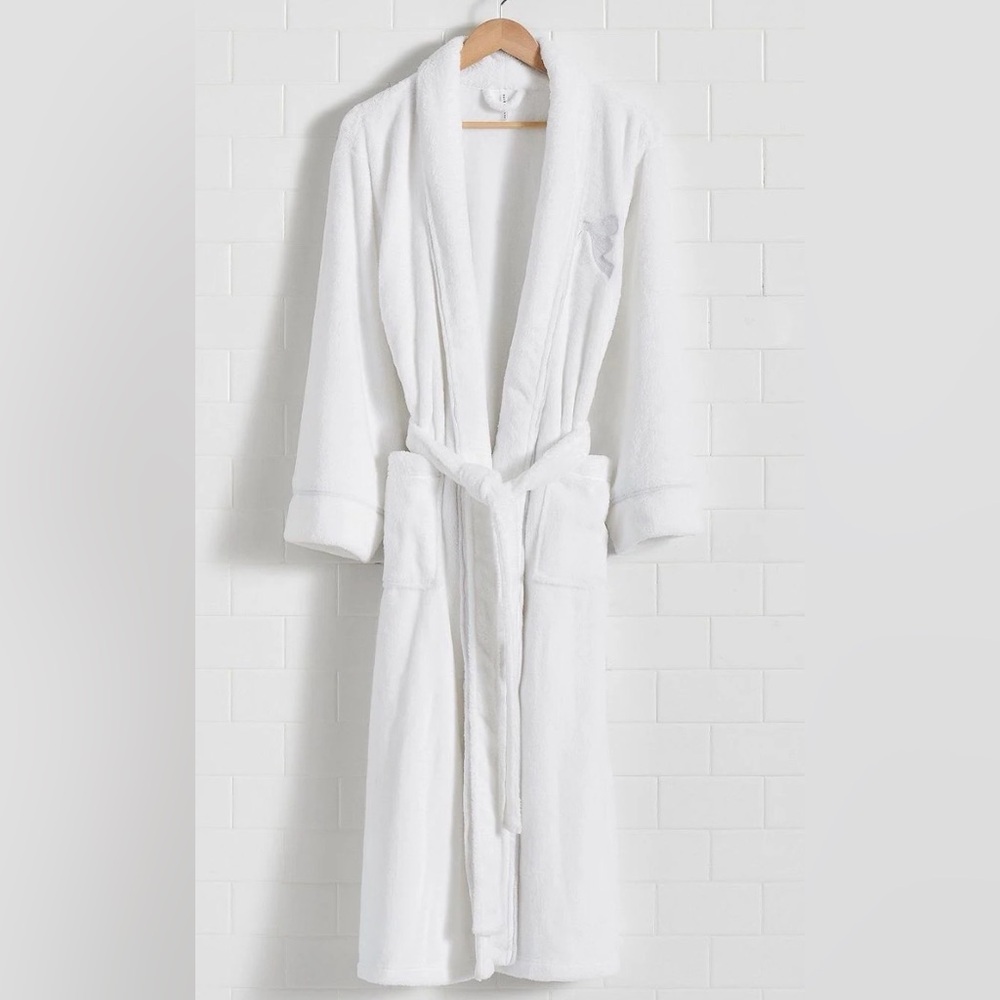 Pottery Barn White Robe